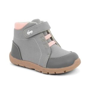 NWT! See Kai Run Basics Toddler Girls Boots
